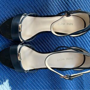 Nine west black wedges